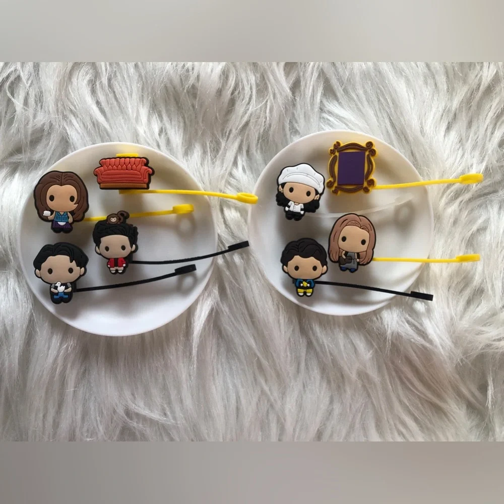 8 TV show-inspired party favors & straw covers!